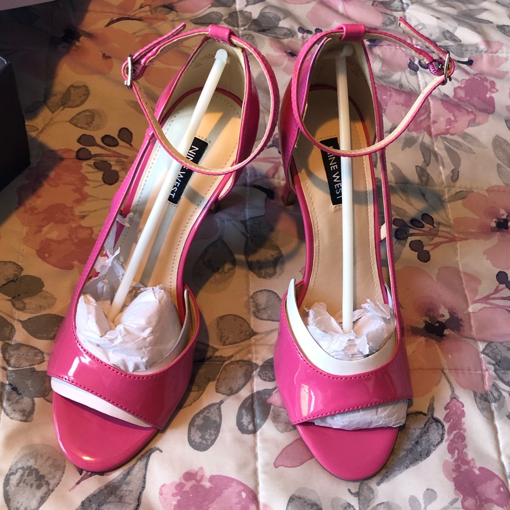 Nine West Ankle Wrap Pink Heel W/ Matching Purse - Picture 3 of 9
